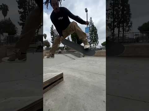 Skating the Wedge Ramp! #skateclipsdaily #skateboarding #ramp #skateboardingisfun #skateramp #skate