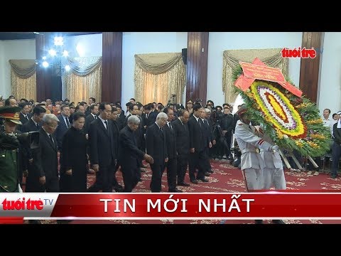 ⚡ NÓNG | Đoàn đại biểu Ban Chấp hành Trung ương Đảng đến viếng Nguyên Phó Thủ tướng Phan Văn Khải