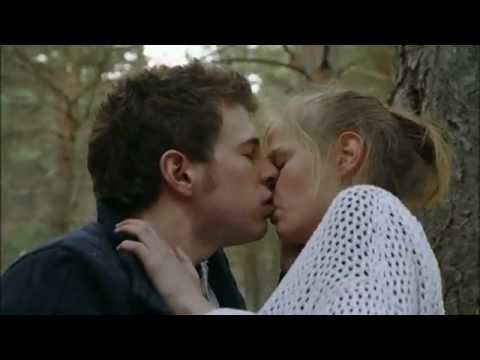 VIDEOS DE LOS MEJORES BESOS DE DIEGO Y ROBERTA videos de los mejores besos de diego y roberta: