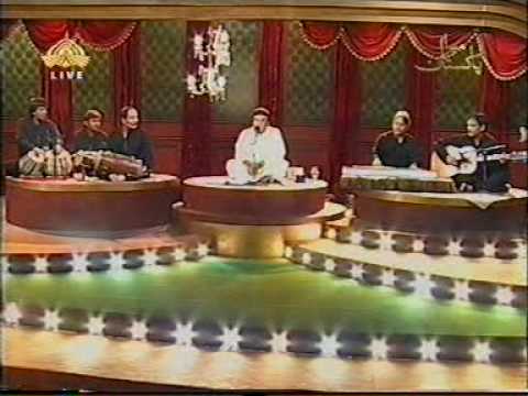 AAH KO CHAHIYE by NAQI ALI KHAN Performing Live in PTV Programe...
