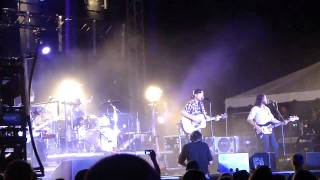 Watch Dierks Bentley Little Heartwrecker video