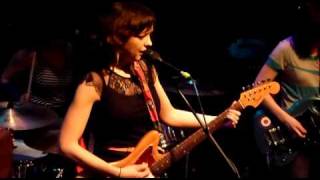 Watch Wild Flag Oh Yeah video