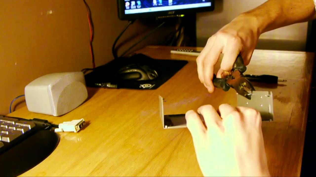 How to wall mount an LCD monitor for FREE - YouTube