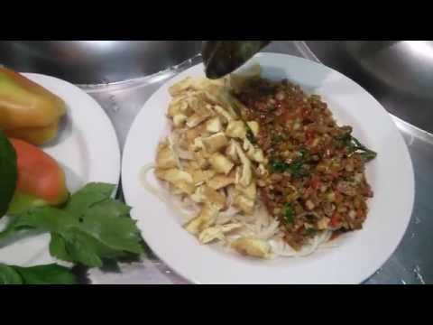 Как приготовить из курицы мраморный рулет из