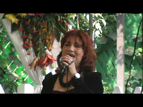 Vestida de azĂșcar Sandra LĂłpez Juguemos a Cantar