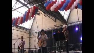 Watch Emmylou Harris Lacassine Special video