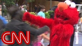 Elmo impersonator rants and cusses at kids