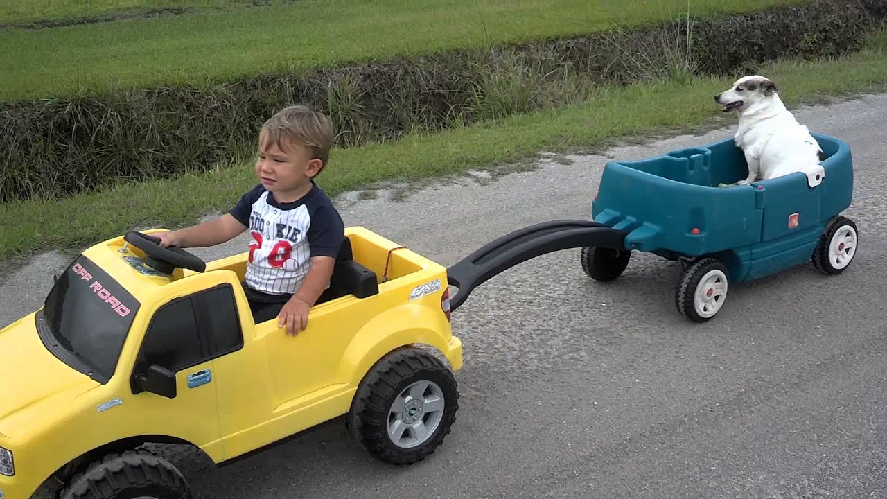 Midget driving car