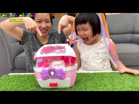 bộ trang điểm cô dâu, hộp đựng mỹ phẩm đồ chơi, son phấn và nước hoa
