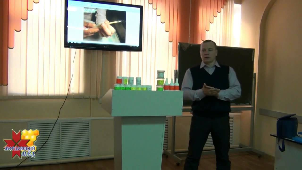 Пальто связанное из пряжи травка Пальто связанное из пряжи травка