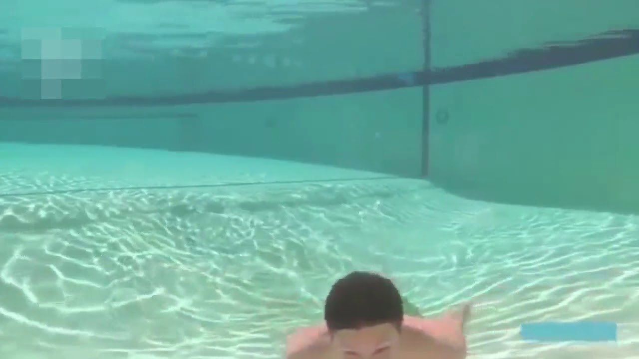 Big Boobs Hentai Movie With Lesbo Fun In Pool