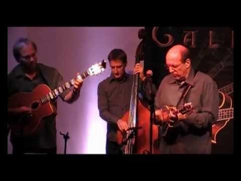Don Stiernberg & Trio Vibracao - Between The Devil And The Deep Blue Sea