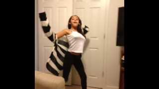 When Girls See Their Friends At The Club - Vine By Katie Ok