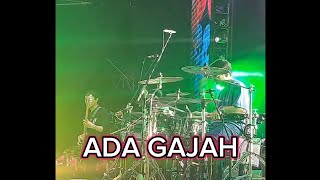 B.tomi Wali Band