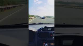 Araba Snap Trip Aslanlar Gibi Avlar