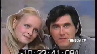 Watch Bryan Ferry what A Wonderful World video