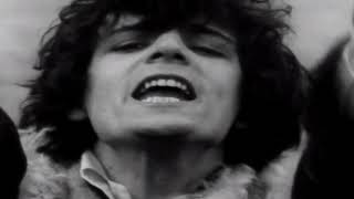 Watch Syd Barrett Arnold Layne video