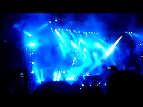 Armin van Buuren - LAST SONG / FIREWORKS @ Electric Zoo 2011