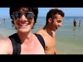 Magie alle ragazze in spiaggia a Riccione - vlog magico #2