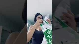 Tante Toket Gede Mulus