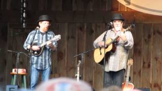 Watch Tim Obrien Maggies Farm video