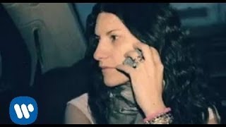 Watch Laura Pausini Bastaba video
