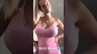 No Bra Must-Watch Video