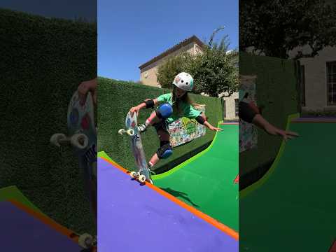 Putting in a show for teenage mutant ninja turtles premiere‼️ #skateclips #skatetricks #miniramp