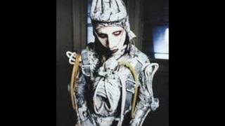 Watch Marilyn Manson Lamb Of God video