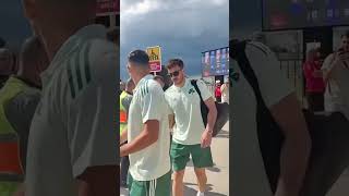 Siopis Ve Bakasetas Yeniden Türkiyede