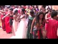THE WORD'S BEST UNREHEARSED WEDDING DANCE......