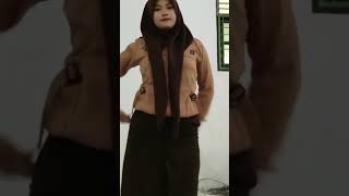 Jilbab Goyang Hot