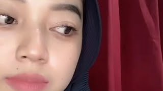 Kompilasi Live Streaming Cewek Hijab Kentut Part 11