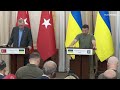 Erdogan a Leopoli: "Noi mediatori, ma siamo al fianco dell'Ucraina"