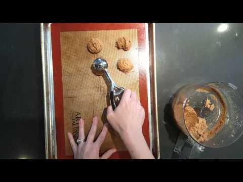 VIDEO : 3 ingedient peanut butter cookies (vegan and gluten free) - how to make 3 ingredient healthyhow to make 3 ingredient healthypeanut butter cookies(vegan, gluten free and grain free) ...