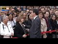 Les émouvantes retrouvailles d'une ex-secrétaire de Matignon avec Manuel Valls  - 01/04