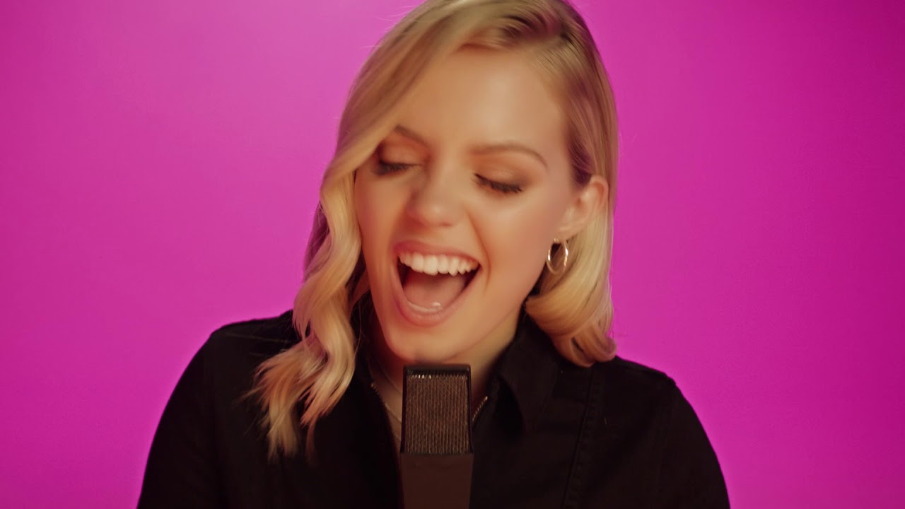Renee Rapp Videos