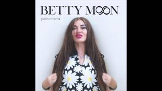 Watch Betty Moon Thunder video