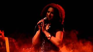 Watch Sharon Kips Free video