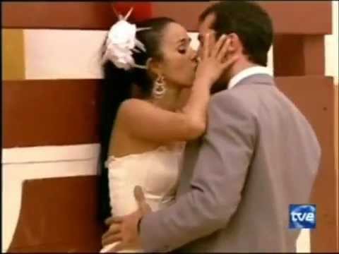 Deborah y Luis Carlos ~ en la boda ..escena de pasion