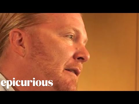 VIDEO : mario batali on italian cooking - mario batalitalks food and family, his italian food philosophy, his love for bolognese and amalfi coast cuisines, and how new york's ...