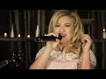 Kelly Clarkson