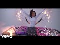 DJ Zinhle - Umlilo ft. Mvzzle, Rethabile