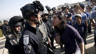 Batı Şeria'da Yahudi Yerleşimcilerle İsrail Polisi Arasında Gerginlik