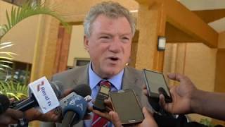 Rwanda Ambasaderi Michael Ryan Yibasiwe Kuri Twitter