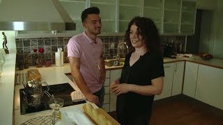 HJZ5lhANXpw Video Image