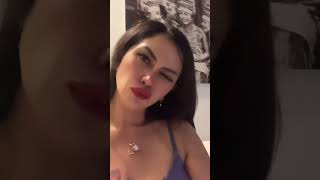 Mami Sisca Tampil Eksotis 1