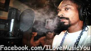 Watch Snoop Dogg Weed Wars video