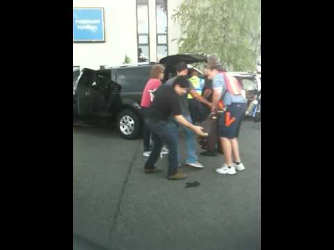 Bon Jovi on crutches