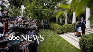 The showdown at the White House